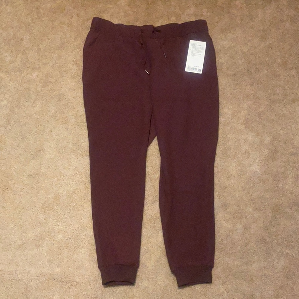 Lululemon joggers